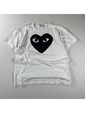 Comme Des Garçon  Play Black Heart CDG T Shirt
